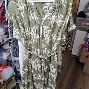 Wonderly Olive Green Fern Print Midi Dress